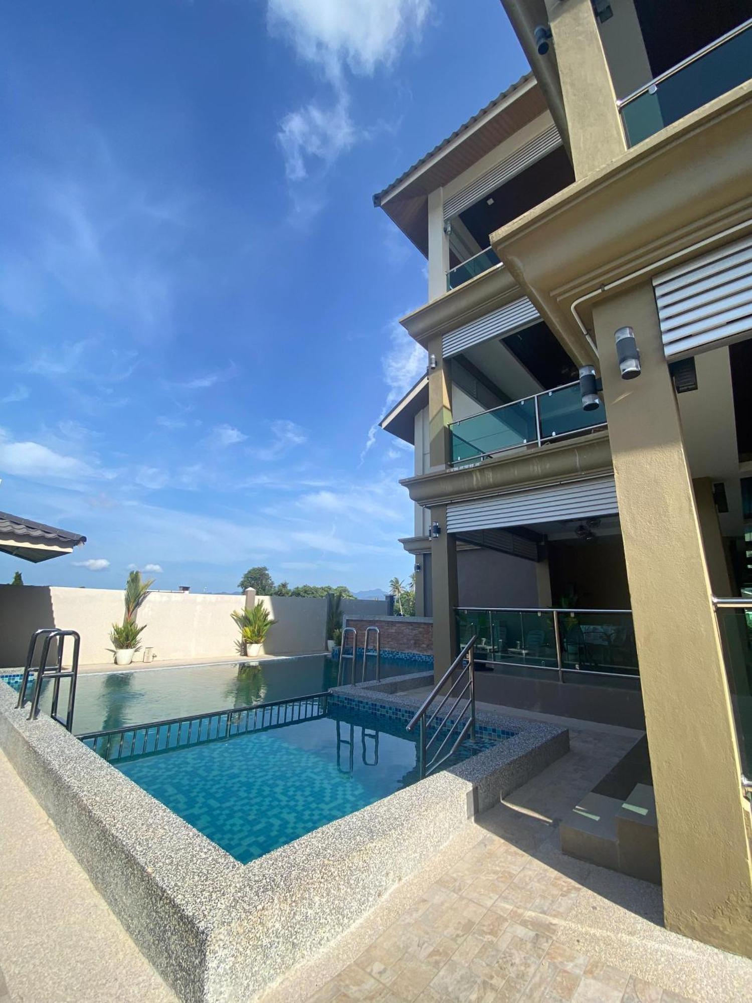 Grand Village Inn Pantai Cenang  Exterior foto