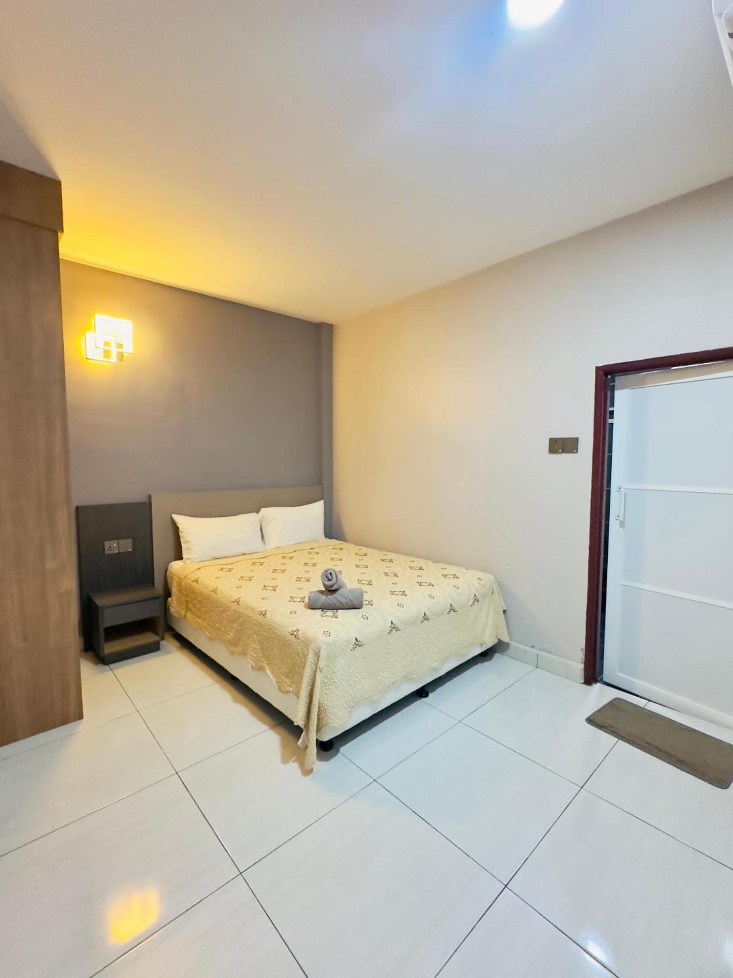 Grand Village Inn Pantai Cenang  Exterior foto