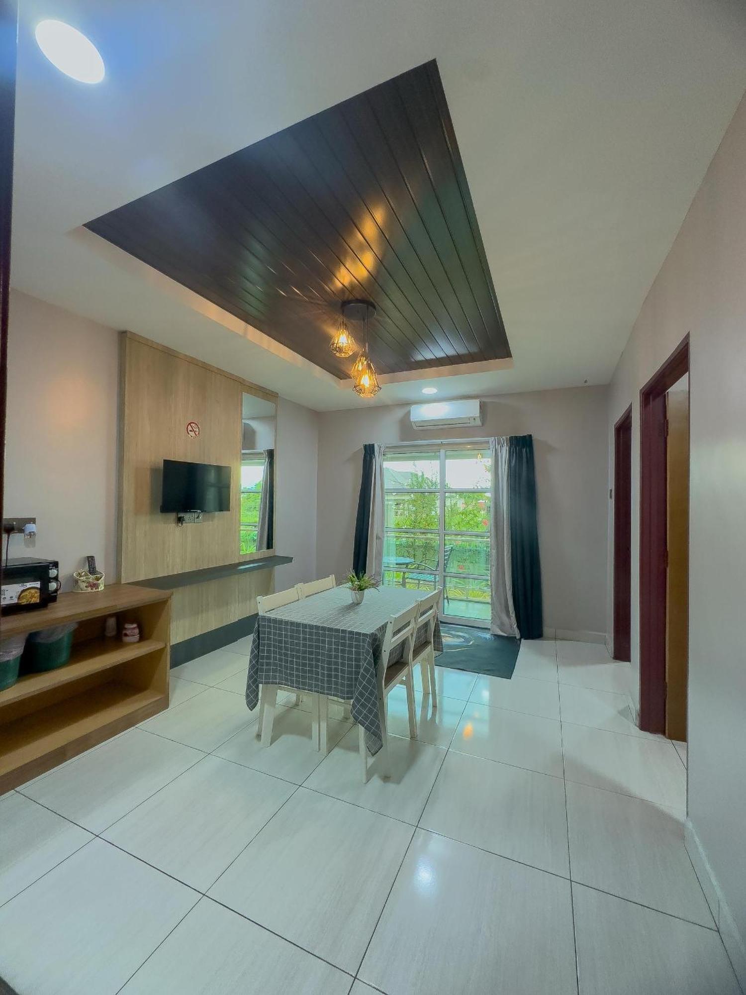Grand Village Inn Pantai Cenang  Exterior foto